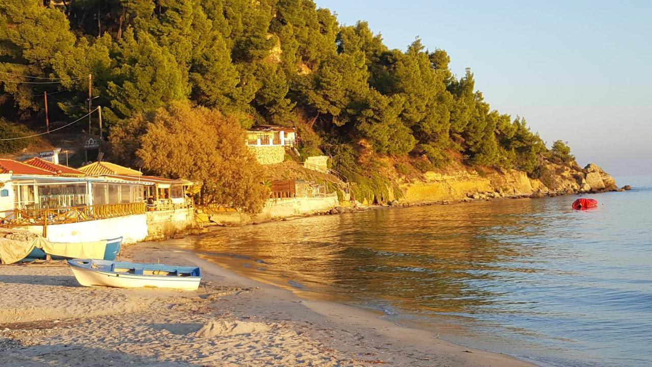 Villa Georgia Poseidi Kalandra Exterior photo